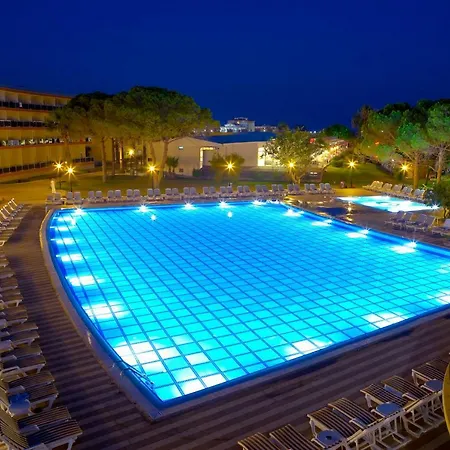 Gumuldur Resort *